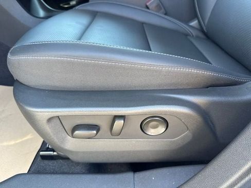 Used 2024 Buick Envision Preferred AWD/4WD image 11