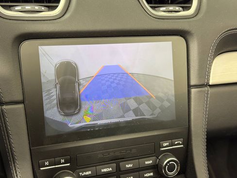 Certified 2024 Porsche 718 Boxster image 22