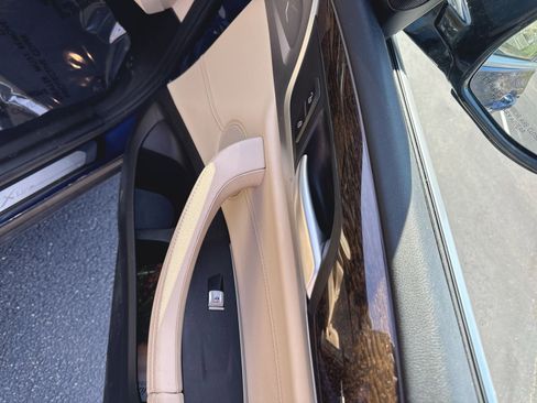 Used 2021 BMW X3 xDrive30e w/ Executive Package image 35