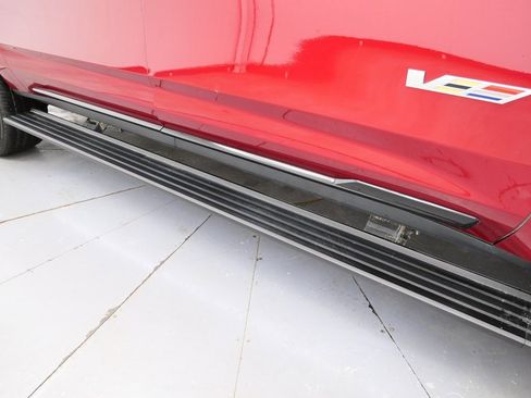 Used 2023 Cadillac Escalade ESV V image 42