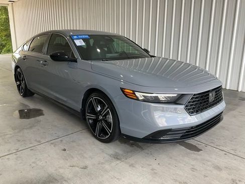 Certified 2025 Honda Accord Sport image 22
