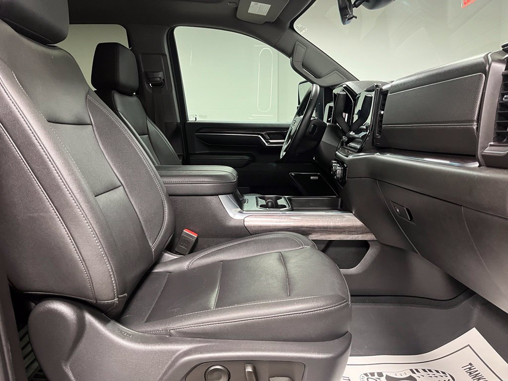 Used 2024 Chevrolet Silverado 2500 LTZ w/ LTZ Plus Package AWD/4WD image 59