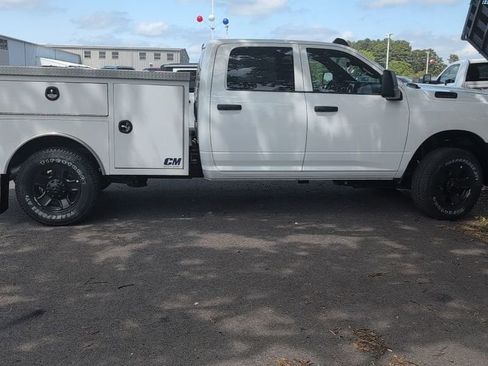 New 2026 RAM 2500 Tradesman w/ Special Service Vehicle Group image 3