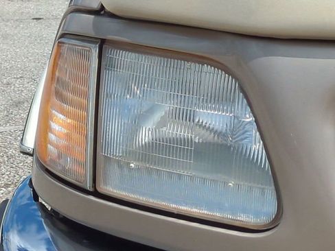 Used 1998 Ford F150 2WD SuperCab image 10