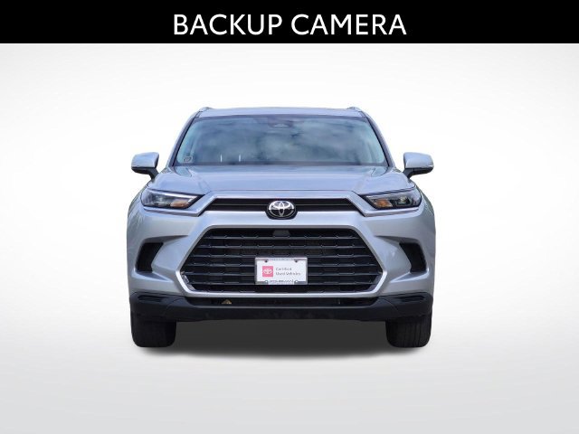 Used 2025 Toyota Grand Highlander AWD image 2