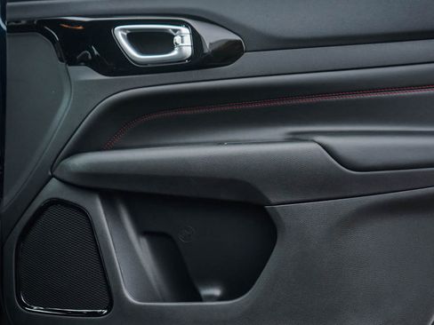 New 2026 Jeep Compass Trailhawk image 10