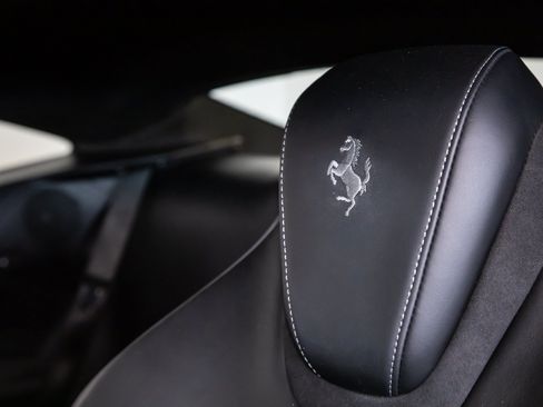 Used 2021 Ferrari Roma RWD image 39