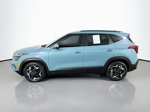 Used 2024 Kia Seltos EX FWD image 5