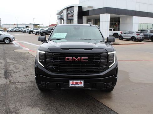New 2026 GMC Sierra 1500 Pro w/ Graphite Edition image 8