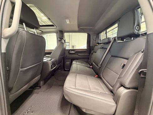 Used 2024 GMC Sierra 2500 Denali w/ Denali Reserve Package image 23