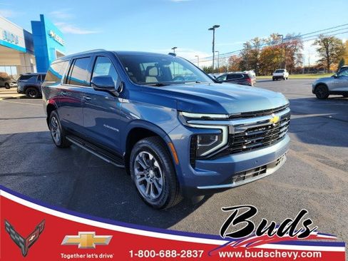 New 2026 Chevrolet Suburban LS image 1