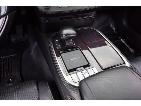 Used 2018 Lexus LS 500 AWD w/ Interior Upgrade Package image 27