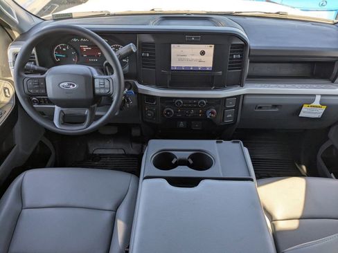 New 2025 Ford F350 XL w/ XL Chrome Package image 14