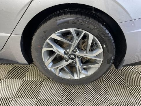 Used 2021 Hyundai Sonata SEL w/ Convenience Package image 22