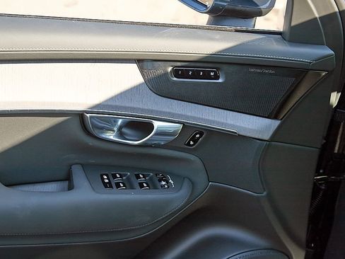 New 2026 Volvo XC90 B6 Ultra w/ Protection Package image 11