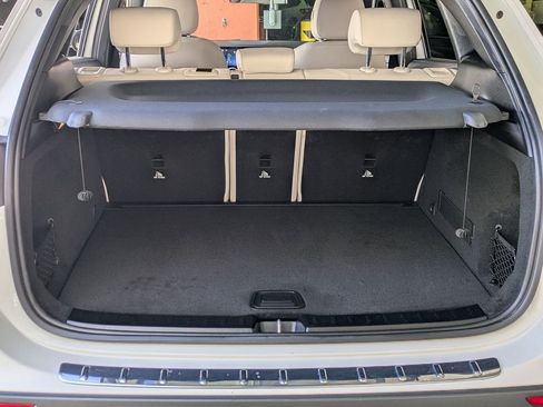 Used 2025 Mercedes-Benz GLA 250 4MATIC image 26