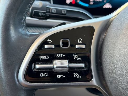 Used 2020 Mercedes-Benz GLE 350 4MATIC image 26