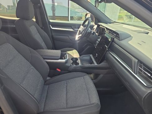 Used 2025 GMC Terrain Elevation image 11