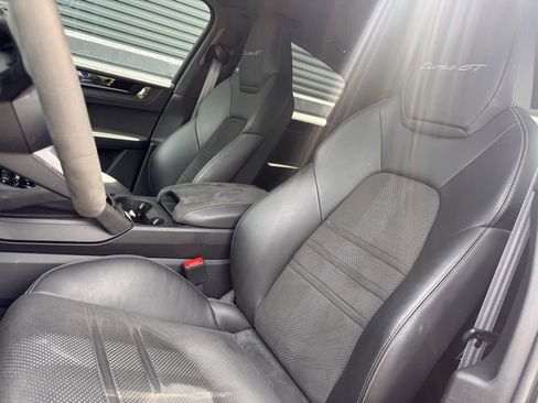 Certified 2024 Porsche Cayenne Turbo GT AWD/4WD image 5