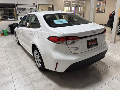 New 2026 Toyota Corolla LE image 2