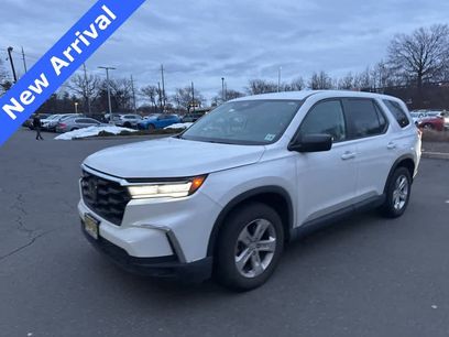 Used 2023 Honda Pilot LX