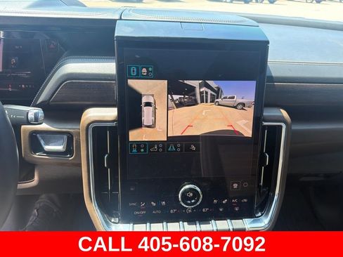 Used 2026 GMC Yukon Denali Ultimate AWD/4WD image 12