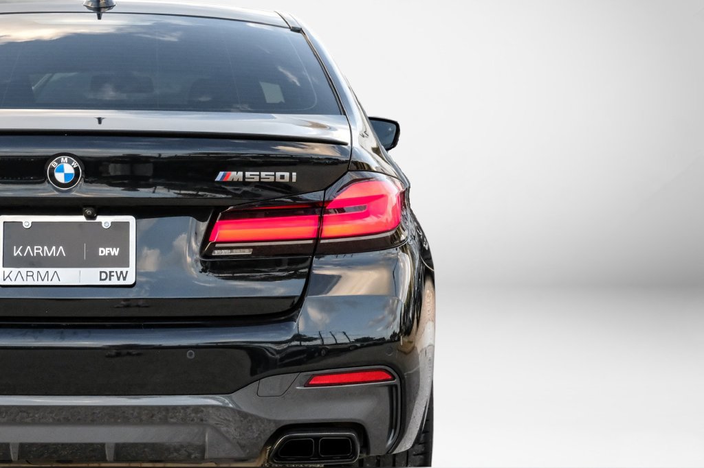 Used 2021 BMW M550i xDrive w/ Executive Package AWD/4WD image 52