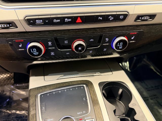 Used 2018 Audi Q7 2.0T Premium Plus w/ Premium Plus Package AWD/4WD image 36