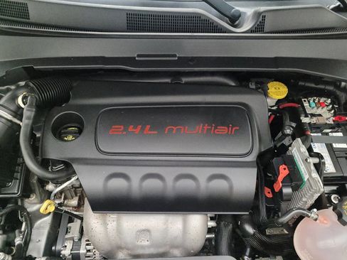 Used 2019 Jeep Compass Limited image 30