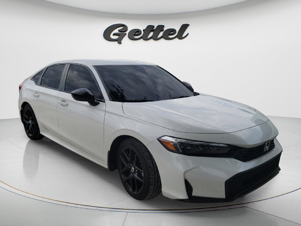 Used 2025 Honda Civic Sport image 3
