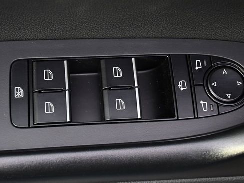 Used 2025 MAZDA CX-50 AWD 2.5 Turbo w/ Premium Pkg image 23