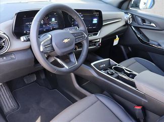 New 2026 Chevrolet Equinox LT w/ Convenience Package II FWD video 3