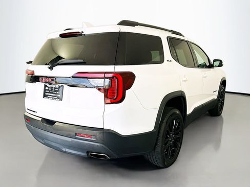 Used 2023 GMC Acadia SLE w/ Elevation Edition FWD image 7