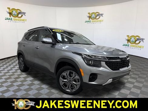 Used 2024 Kia Seltos S AWD/4WD image 1