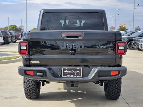 New 2026 Jeep Gladiator Willys image 8