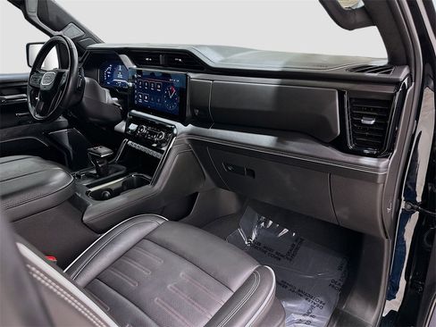 Used 2024 GMC Sierra 1500 AT4X image 30