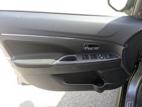 Used 2024 Mitsubishi Outlander Sport LE AWD/4WD image 28