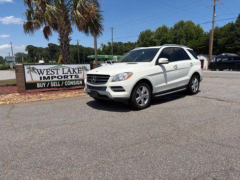 Used 2013 Mercedes-Benz ML 350 2WD w/ Premium 1 Pkg image 1