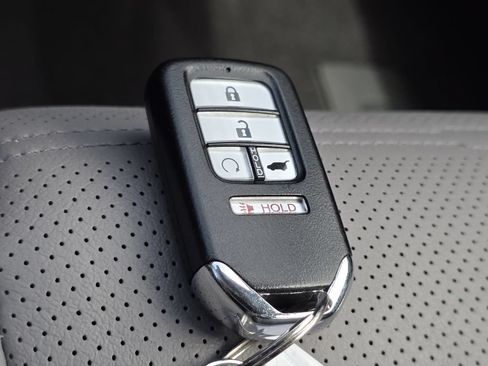 Used 2017 Honda CR-V EX-L image 29