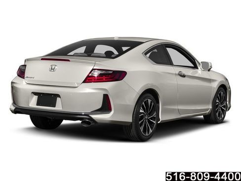 Used 2017 Honda Accord EX image 2
