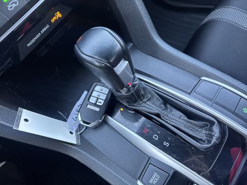 Used 2021 Honda Civic Sport image 24