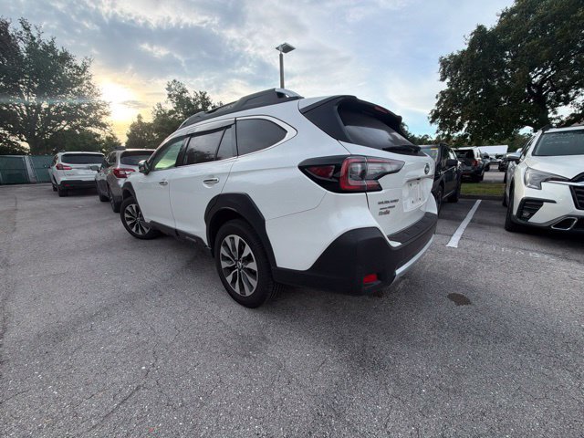 Used 2023 Subaru Outback Touring XT AWD/4WD image 2