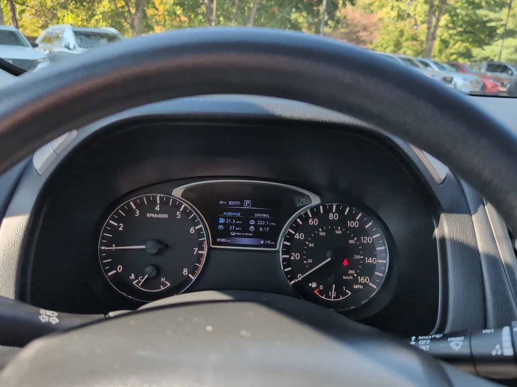 Used 2017 Nissan Pathfinder S AWD/4WD image 19