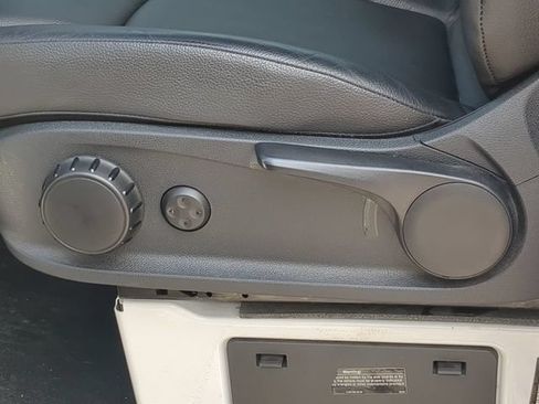 Used 2024 Mercedes-Benz Sprinter 2500 image 21