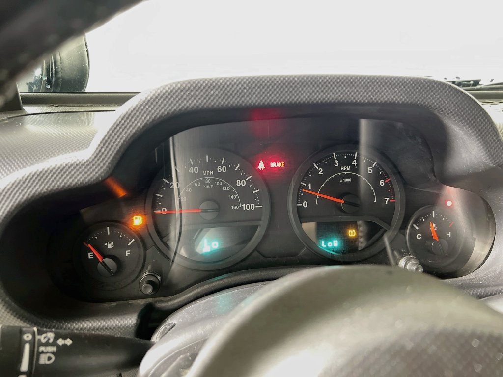 Used 2009 Jeep Wrangler X AWD/4WD image 16