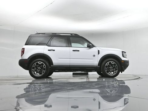 New 2026 Ford Bronco Sport Outer Banks AWD/4WD image 7