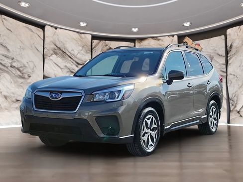 Used 2020 Subaru Forester Premium AWD/4WD image 6