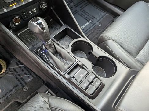 Used 2021 Hyundai Tucson Ultimate image 17