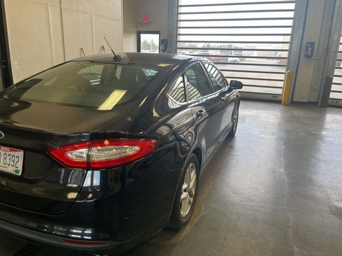 Used 2014 Ford Fusion SE image 14