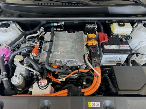 New 2026 Toyota C-HR AWD/4WD image 27